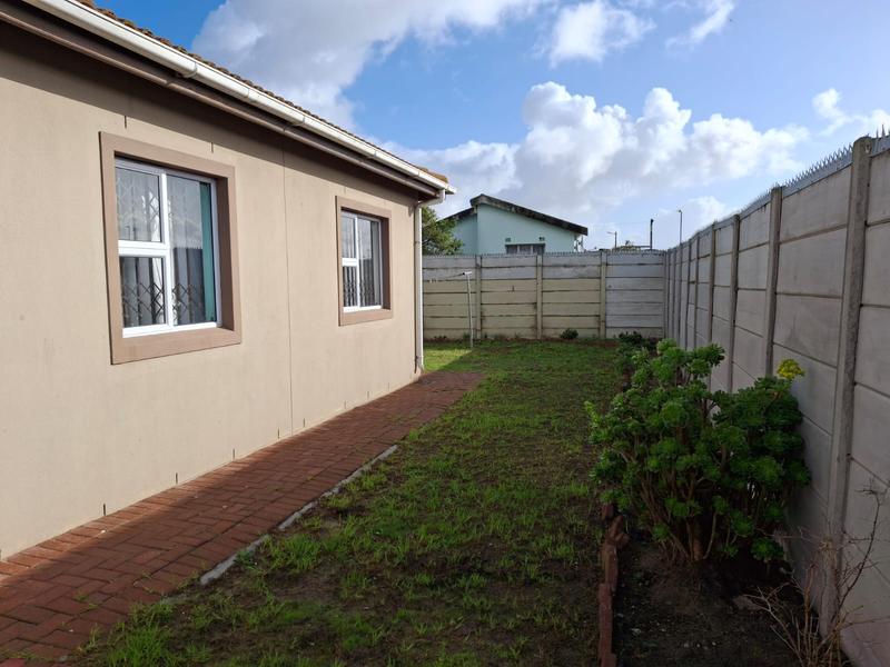 To Let 3 Bedroom Property for Rent in Stratford Green Western Cape